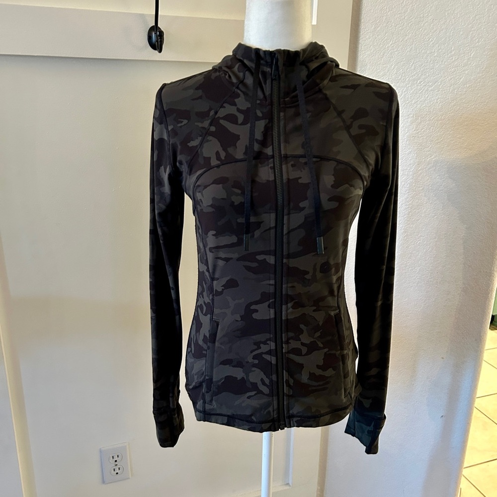 *SOLD* Define Hooded Jacket Nulu Camo 8